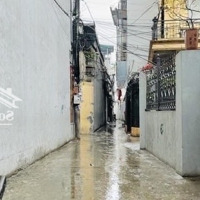 Người Quen Nhờ Bán Căn Lô Góc Khu Vĩnh Hưng. 31M/ 5 Tầng/ 3 Ngủ Full Công Năng. Giá Tốt