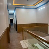 Nhà mặt tiền nhựa ấp Bình Hữu 1, xã Đức Hòa Thượng dt 144m2 1 lầu 5pn 3wc giá 3,2 tỷ