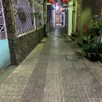 Bùi Thị Xuân Quận 1, Khu Trung Tâm, Gần Trường Học, Nhà Thờ, Công Viên, 24M2 Sổ Riêng, Chỉ 4.5 Tỷ