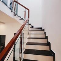 Bán nhà đẹp full nội thất - đường lương định của, vĩnh ngọc  Vị trí: Gần chợ Vĩnh Ngọc