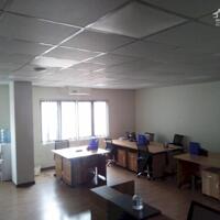 Cho thuê nguyên tầng 140m2 ở Ngọc Khánh. Chỉ 22TR.
