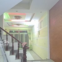 Bán Nhà 1 Trệt 1 Lầu Sát Phạm Văn Đồng-60M2- Hxh- Giá Bán 4.6 Tỷ Tl