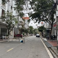 Mặt Đg Đào Nhuận Đối Điện Aeondiện Tích90M2 Sẵn Nhà 2 Tầng