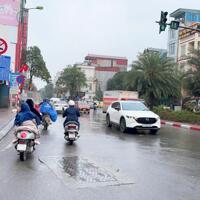 HIẾM HOT, NHỈNH 9 TỶ NHÀ MỚI LÕI NGUYỄN SƠN 40M, 6T, MT4.5M, Ô TÔ NGỦ TRONG NHÀ, THANG MÁY