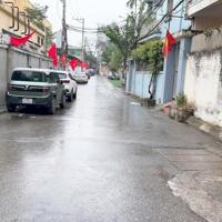 HIẾM HOT, NHỈNH 9 TỶ NHÀ MỚI LÕI NGUYỄN SƠN 40M, 6T, MT4.5M, Ô TÔ NGỦ TRONG NHÀ, THANG MÁY