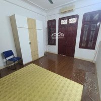 Mã 12:
Cơ Hội Sở Hữu Nhà 4 Tầng Đẳng Cấp Tại Chùa Láng