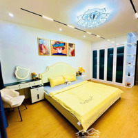 ( Hiếm )Bán Nhà, Gần 6 Tỷ Có Nhà Đẹp Phố Tôn Đức Thắng - Đống Đa 32M, 4T, 5,95 Tỷ - Nhà Y Hình.