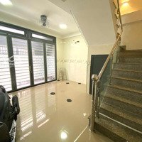 Bán Nhà Ngang Bề Thế 5M, 4 Tầng Đúc, Cách Mạng Tháng 8, Tân Bình, Chỉ Nhỉnh 6 Tỷ
