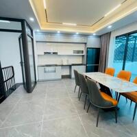 Bán nhà đẳng cấp Nguyễn Văn Cừ Long Biên 50m 7T MT10m chỉ hơn 13 tỷ gara thang máy