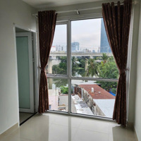 Còn Duy Nhất 1 Phòng Đẹp, Mới, Dạng Phòng Ở Căn Hộ Cao Cấp, Giáp Q1, Ở Q Bình Thạnh. Liên Hệ:0988 202920