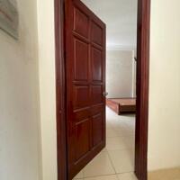 Nhà đẹp lô góc 2 thoáng phố Võ Chí Công Cầu Giấy thoáng 40m 5.8 tỷ ở ngay