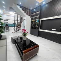 Bán Nhà Trần Thái Tông Cầu Giấydiện Tích43/46M X 5T Xmặt Tiền4M Giá Bán 9,8 Tỷ Có Thương Lượng