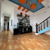 Bán nhà mặt tiền đường Chợ Cây Chàm, Quang Vinh, Biên Hòa, 155m2, giá 10 tỷ.