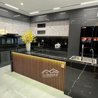 ***Bán Nhàhẽm Xe Hơivăn Chung, Phường 13, Tân Bình; (6*15) - Ngay Mặt Tiền