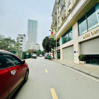 Mảnh Đất Vàng-Lê Văn Lương- Diện Tích: 180M Nhỉnh 50Tỷ-Cách Phố 20M-Ô Tô Tránh-Vỉa Hè-Kinh Doanh-Xây Toà Nha