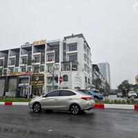 BÁN NHÀ PHỐ 5 TẦNG MẶT PHỐ (553,4m2 mặt sàn) MẶT ĐƯỜNG NGUYỄN TẤT THÀNH - VỊ TRÍ KIM CƯƠNG