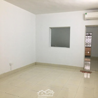 Cho Thuê Tập Thể Tầng 2 B2 Ngọc Khánh, 60M2, View Hồ