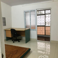 Cho Thuê Tập Thể Tầng 2 B2 Ngọc Khánh, 60M2, View Hồ
