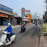 Bán  nhà  MT Trần văn Mười XTT Hóc Môn Dt 120m giá  6,78 tỷ