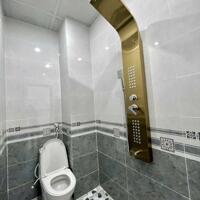 EM CẦN NHƯỢNG LẠI CĂN 2 LẦU SHR CHỈ 600TR SỞ HỮU GIÁP PHƯỜNG BỬU LONG