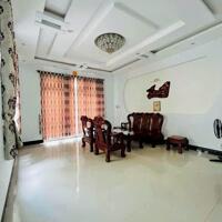 Cho thuê căn Biệt thự mặt tiền đường Đào Duy Tùng, Phan Thiết 160m2, Giá 18tr/ tháng