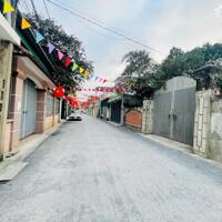 ĐẤT  xóm 16 phường NGHI PHÚ  ,nằm lỗi 2 đường 72 thông ra đường HOÀNG PHAN THÁI