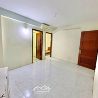 Căn Hộ 2N1K Cực Thoáng 50M2, Đh, Nl, Kệ Bếp, Tại Ngõ 42 Triều Khúc, Giá 5.7 Triệu/Tháng