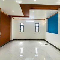 Cho thuê nhà trệt 2 lầu kdc Hồng Loan Cái Răng