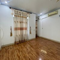 Cho thuê nhà trệt 2 lầu kdc Hồng Phát