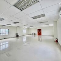 VẪN CÒN TRỐNG 1 TẦNG 250 M2 CHỈ 40 TR/THÁNG NGAY TRUNG TÂM THÀNH PHỐ. LH: OFFICE DANANG – 0935 999 438.