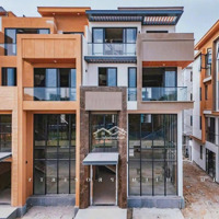 Biệt Thự Cao Cấp Ngang 7M - Dài 22M, Sát Metro - Chỉ Còn 2 Căn Duy Nhất Tại Tp. Thủ Đức