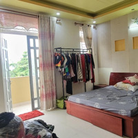 Mtkd Chợ Đầu Mối Bình Điền, Đường Nhà 30M,Diện Tích120M2 (6*20), 4 Tầng, Khu Vực Sầm Uất, Hiếm Nhà Bán