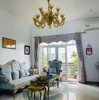 Chính Chủ Bán Căn Chung Cư Vị Trí Vip Ba Đình - 146M2 X 3 Ngủ
