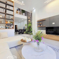 Bán Gấp Nhà Đẹp Đường Nguyễn Minh Hoàng, Phường 12, Tân Bình. Giá Bán 3Tỷ 250, 48M2, Shr, Full Nội Thất