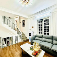 Bán Nhà Phố Đại La Diện Tích 31M, Ô Tô Đỗ Cửa, Kinh Doanh Đỉnh, Giá Bán 9 Tỷ