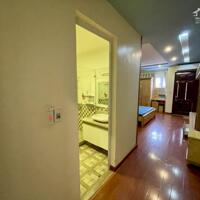 Cho thuê nhà khu phân lô Văn Cao, DT: 90m2, 4 p.ngủ.