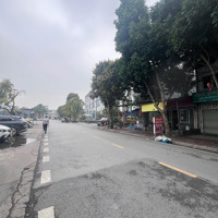 Bán Nhà 4 Tầng,Diện Tích70M2, Nguyễn Văn Linh - Long Biên