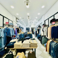 Cần Thanh Khoản Gấp!! Chủ Giảm Chào 1,3 Tỷ Còn 43,5 Tỷ Nhà Mp Lạc Long Quân.diện Tích71M2. Liên Hệ: 0938253486