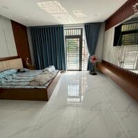 Bán nhà 688/39 Lê Đức Thọ, Dt 5x28m (110m2), 1 trệt 3 lầu ST, thang máy. Giá chỉ 14 tỷ