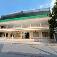 Cho Thuê Văn Phòng Kho Siêu Hot Gần Sân Bay Tân Sơn Nhất!