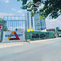 Gía Tốt !!! Bán Biệt Thự Cư Xá Đô Thành, P.4, Q.3 - 6X25M - 7 Tầng - Gía : 50 Tỷ Còn 36 Tỷ