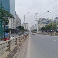 Bán Nhà Riêng Tại Phú Đô, Nhỉnh 6 Tỷ, Thang Máy, Gần Ô Tô, Nhà Mới Thơm Mùi Sơn, Hàng Xóm Kdt