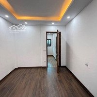 Bán Nhà Riêng Tại Phú Đô, Nhỉnh 6 Tỷ, Thang Máy, Gần Ô Tô, Nhà Mới Thơm Mùi Sơn, Hàng Xóm Kdt
