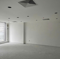 Cần Cho Thuê Văn Phòng Hoặc Nguyên Sàn Tầng 2 Diện Tích 700M2. Giá 190K/M2