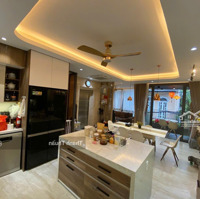 Bán Nhà Diện Tích: 4,7M X 13.2M Hẻm Xe Hơi 6M Thành Thái Q10, 1 Trệt, 2 Lầu, St Giá Chỉ 12,5 Tỷ.