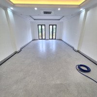 Nhà Riêng Mặt Phố Giảng Võ - Kim Mã 40M2X5T Vị Trí Cực Đẹp, Thuận Kinh Doanh, Spa, Salon,... 25 Triệu