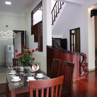 Biệt Thự Villa Cổ Điển, Đường Tân Phú 1 - Giao Hồ Nghinh. Biển Sơn Trà. Ngang 10 M. Giá Đầu Tư