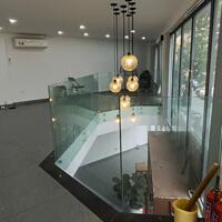 Cho thuê nhà mặt ngõ 15 Tạ Quang Bửu-Phường Bách Khoa, đường ô tô tránh. Diện tích 65m2, 6 tầng, thang máy, mặt tiền 10m.