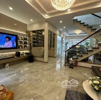Bán Nhà Hẻm Xe Hơi 371 Hai Bà Trưng, P. Tân Định, Q. 1, Trệt Lửng 2 Lầu Diện Tích: 6.5M X 22M Giá Bán 38Tỷ