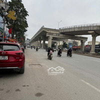 5 Tầng Thang Máy - Ngõ Thông - Cách Mặt Phố 30M - Sổ Đỏ Vuông Đẹp - Mặt Tiền Rộng - Giá Đầu Tư.